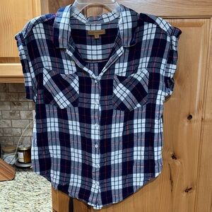 JACHS Girlfriend Navy, White & Red Plaid Button-Down Shirt